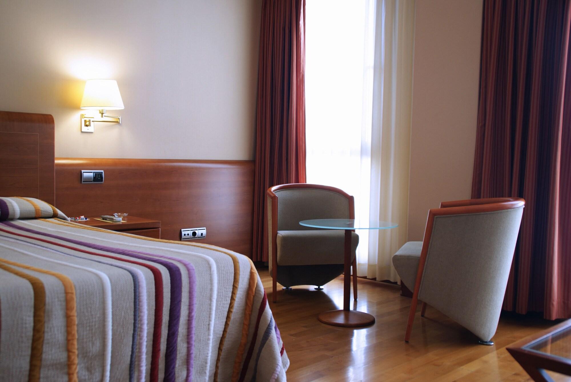 Hotel Amadeus Valladolid Exterior photo