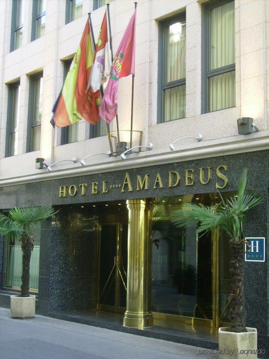 Hotel Amadeus Valladolid Exterior photo